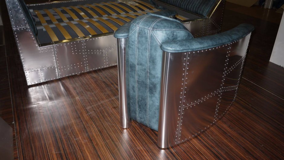 Тумба из металла