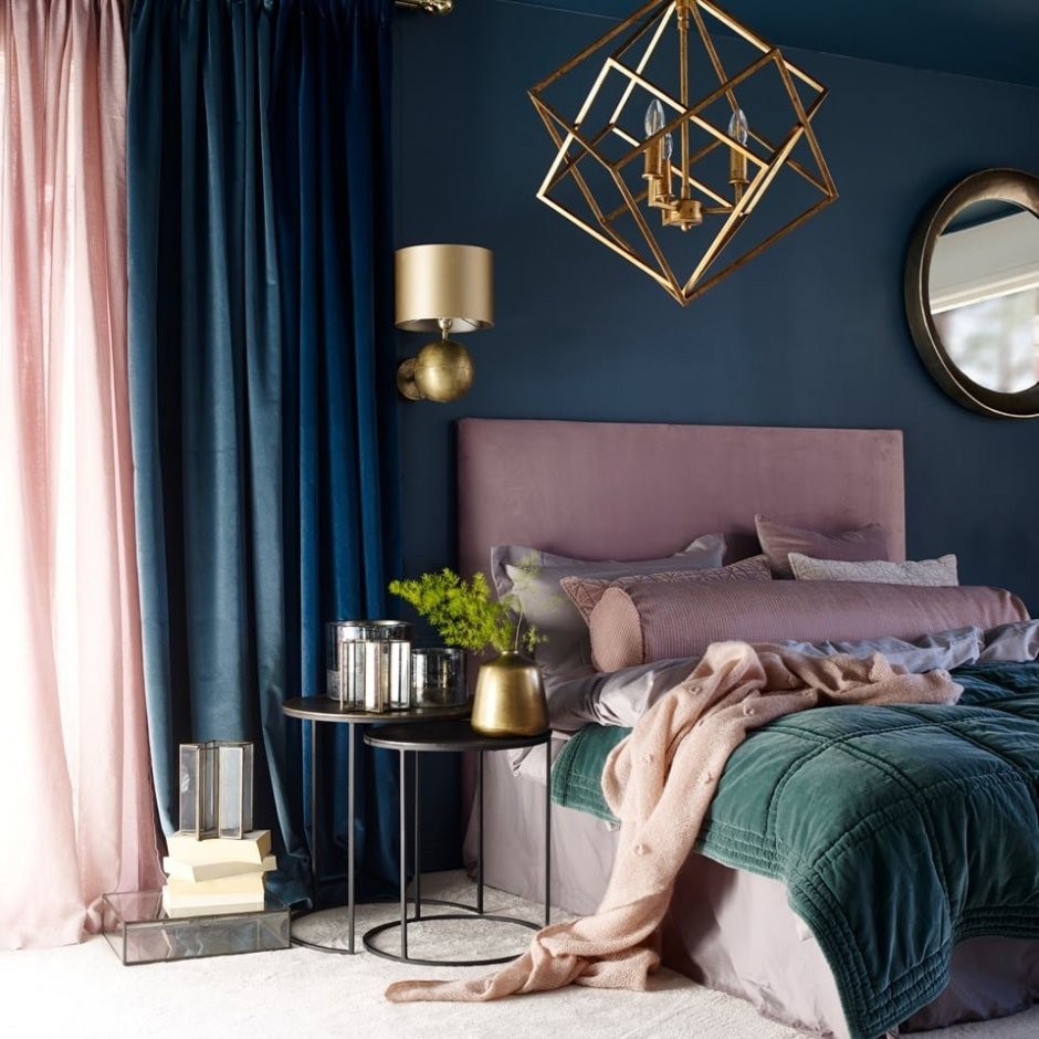 Сине розовая спальня