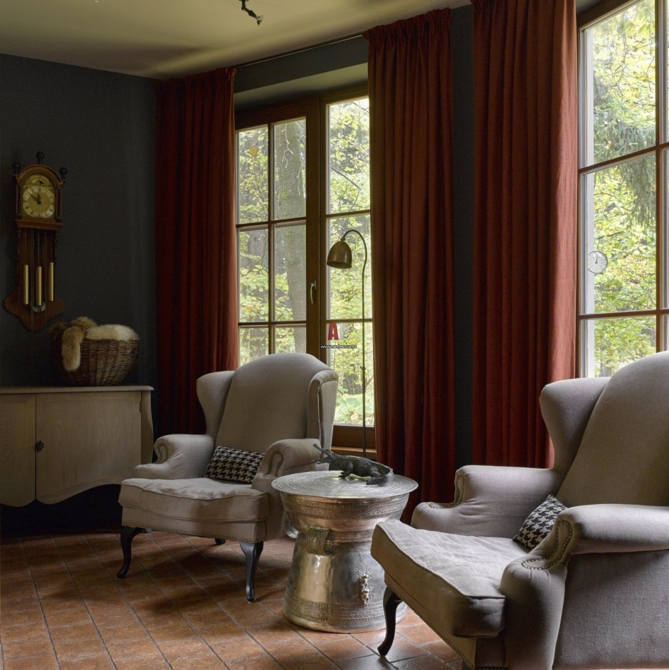 Шторы цвета терракот в интерьере