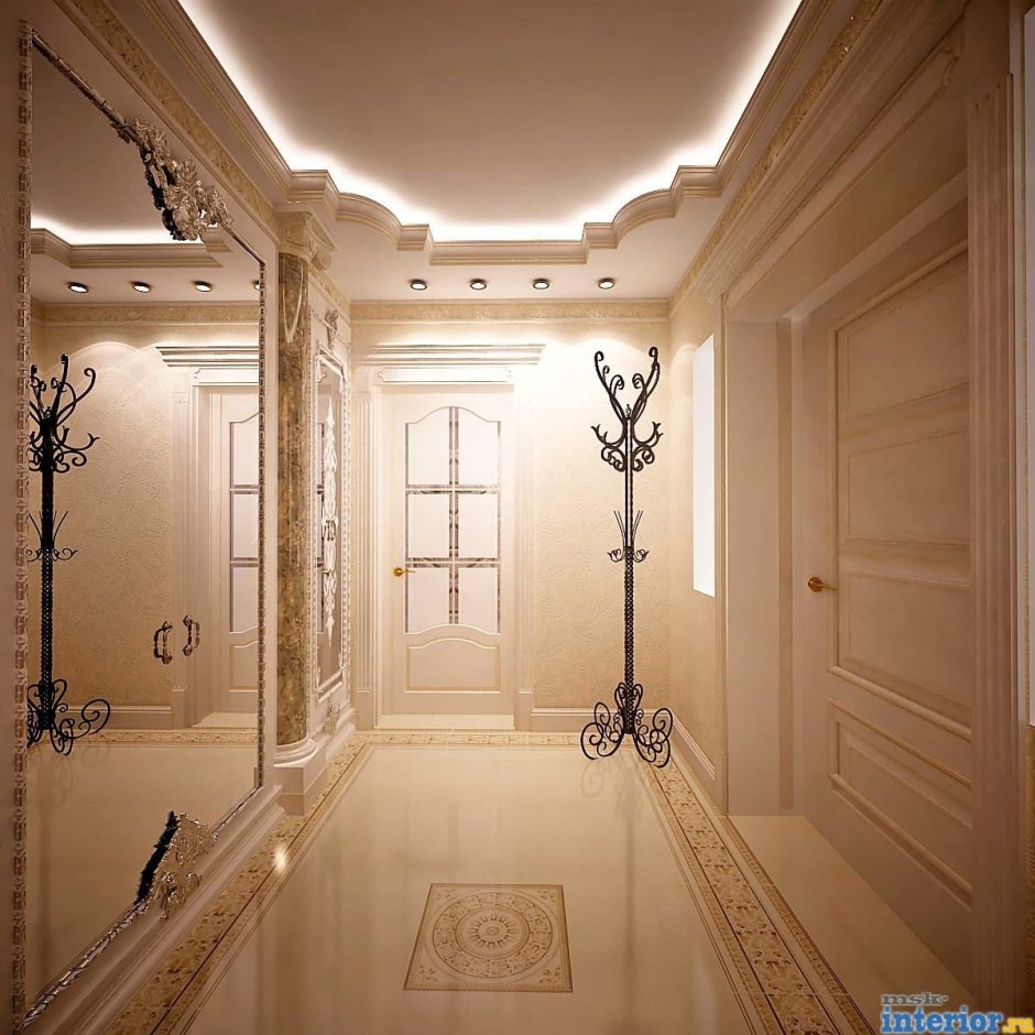 Красивый потолок в коридоре