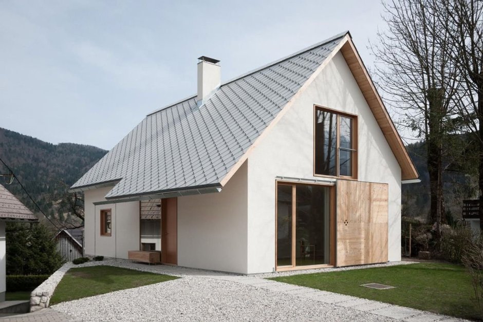 Скандинавский дом с двускатной крышей