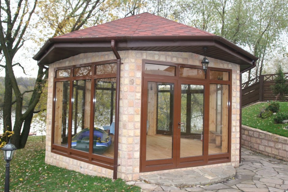 Гарден Хаус минибрус