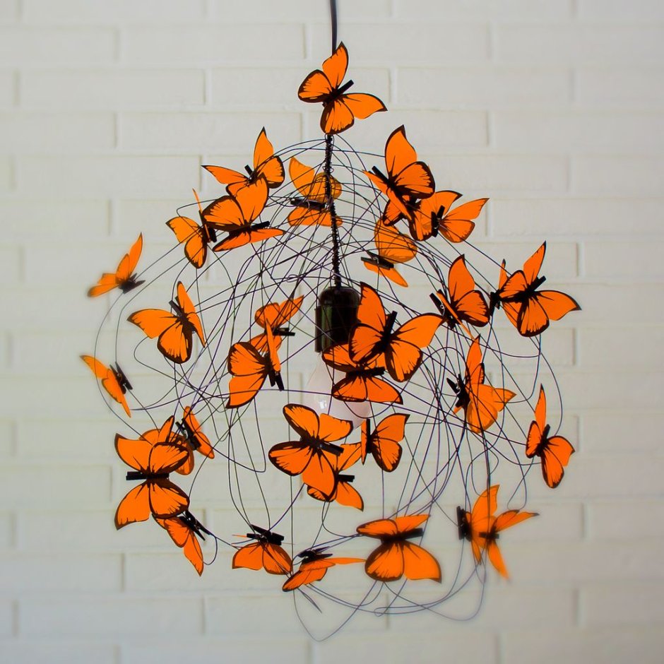 Бабочки из бумаги на светильники