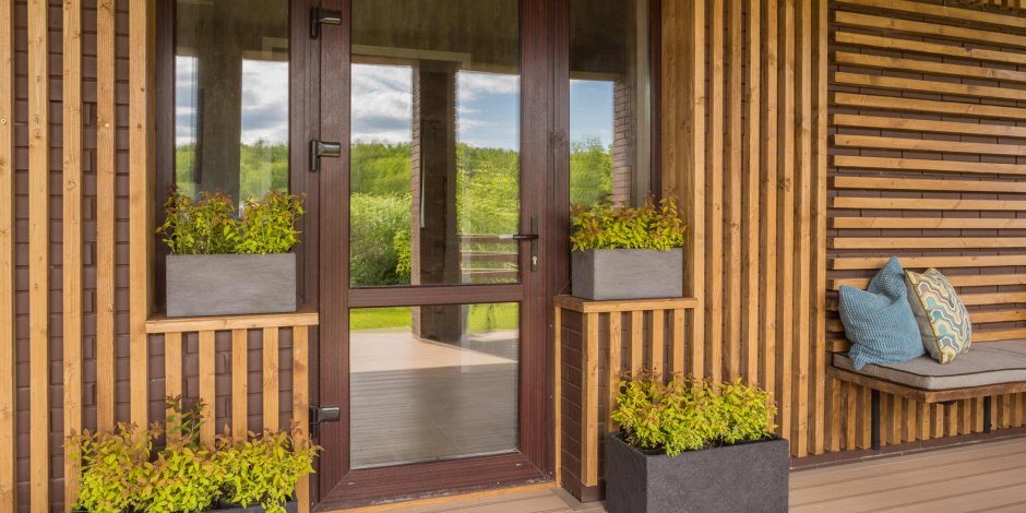 Пластиковые двери двухстворчатые