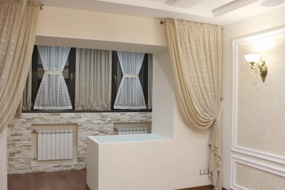 Шторы на балкон от солнца