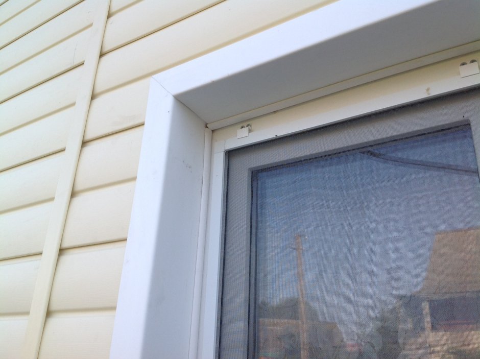 Дверь из сайдинга