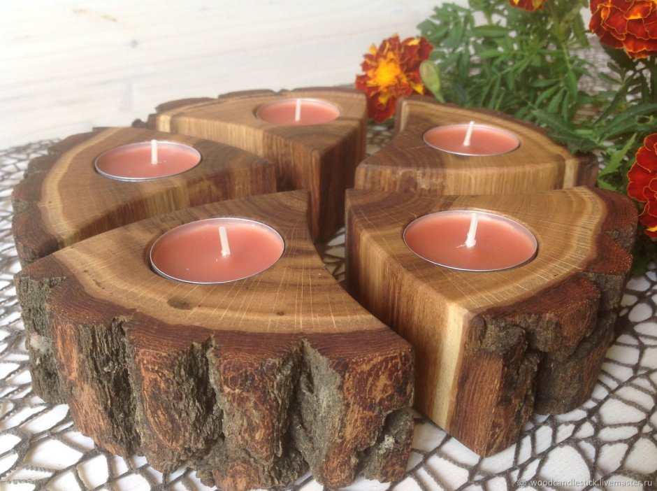 Подсвечник из дерева