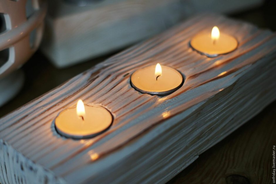 Подсвечник из дерева стильные