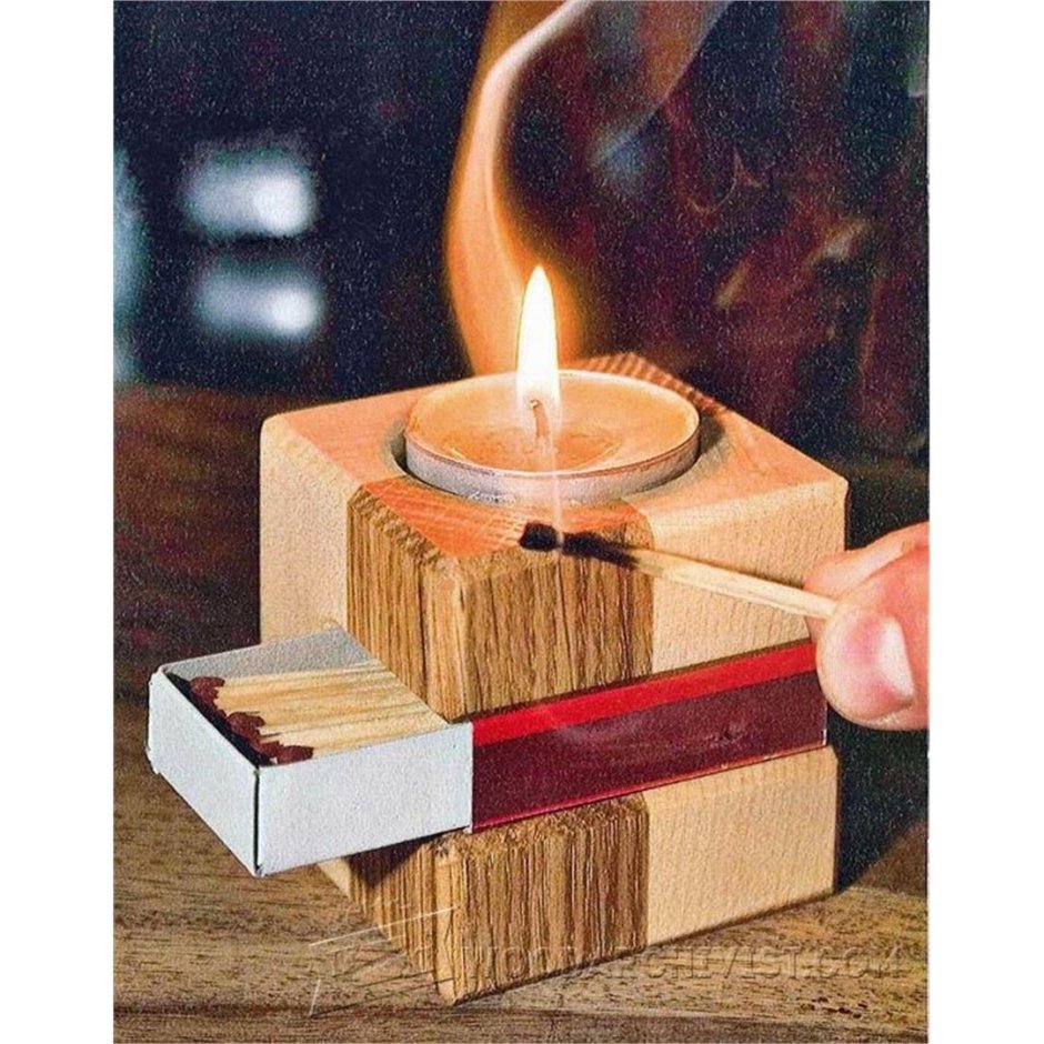 Подсвечник с коробком спичек