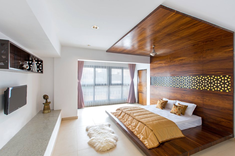 Спальня дерево