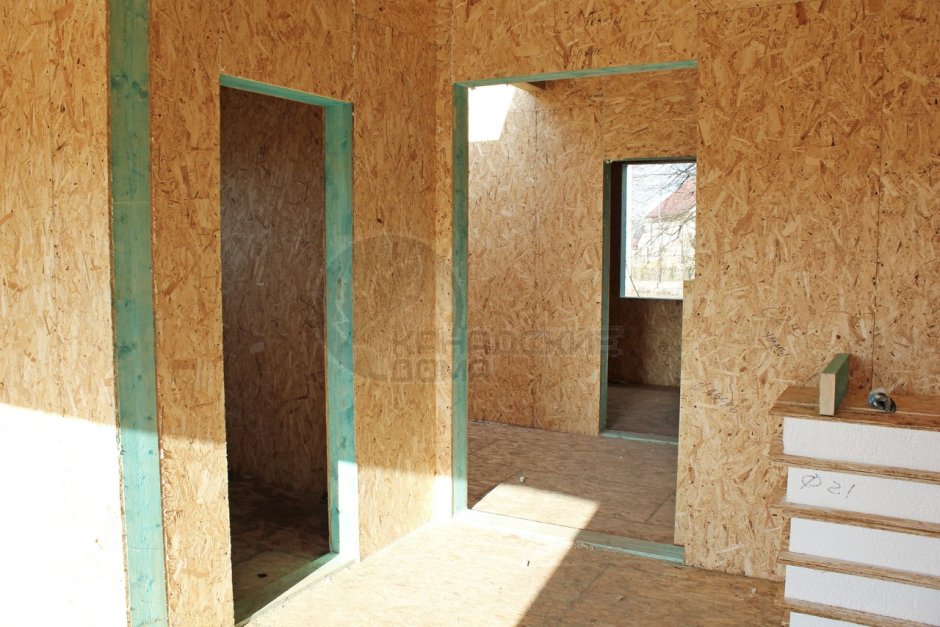 Дверь из СИП панелей