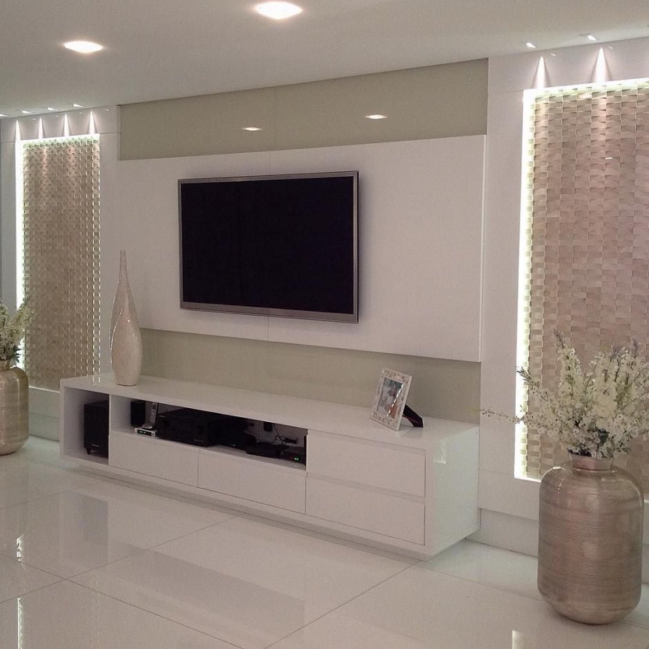 Телевизор в зале