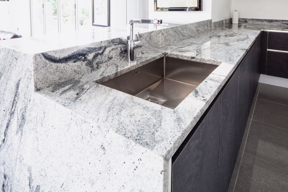 Столешница мрамор Леванто белый