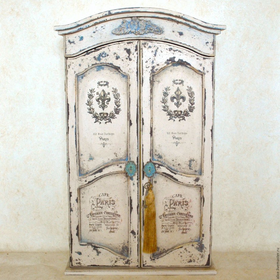 Книжный шкаф 19 век Викторианская