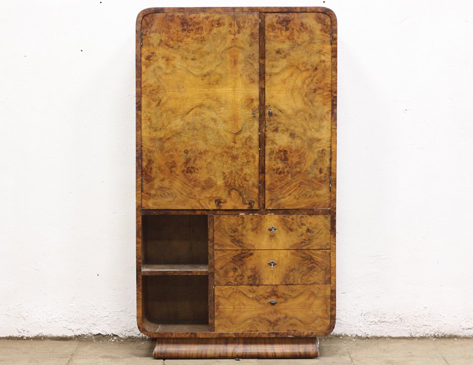 Платяной шкаф 19 век