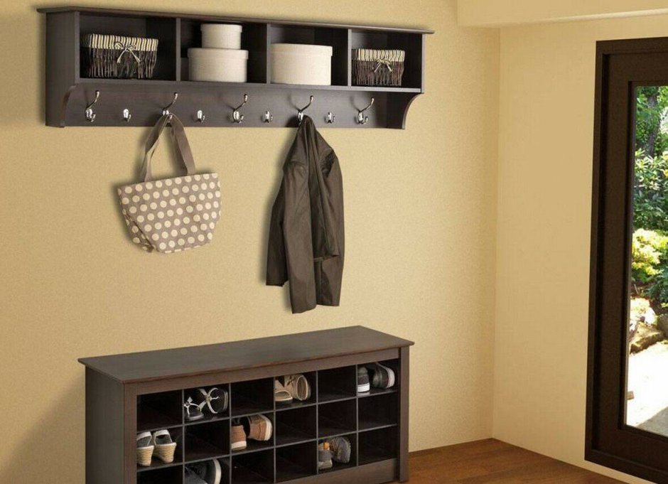 Вешалка в прихожую