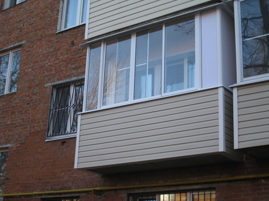 Отделка балкона сайдинг панели ПВХ