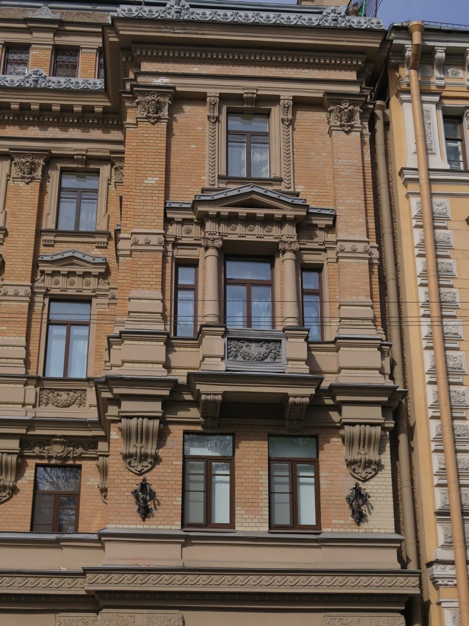 Доходный дом Елисеевых, ул. Ломоносова 14