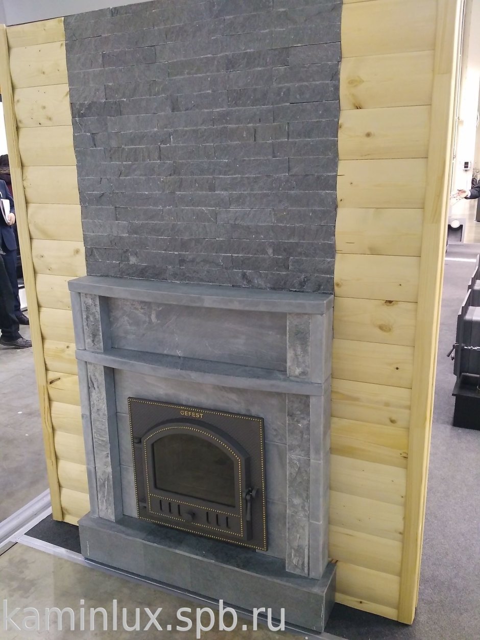 Банная печь Гефест в облицовке талькохлорит