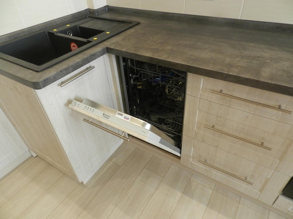 Варочная панель над посудомойкой