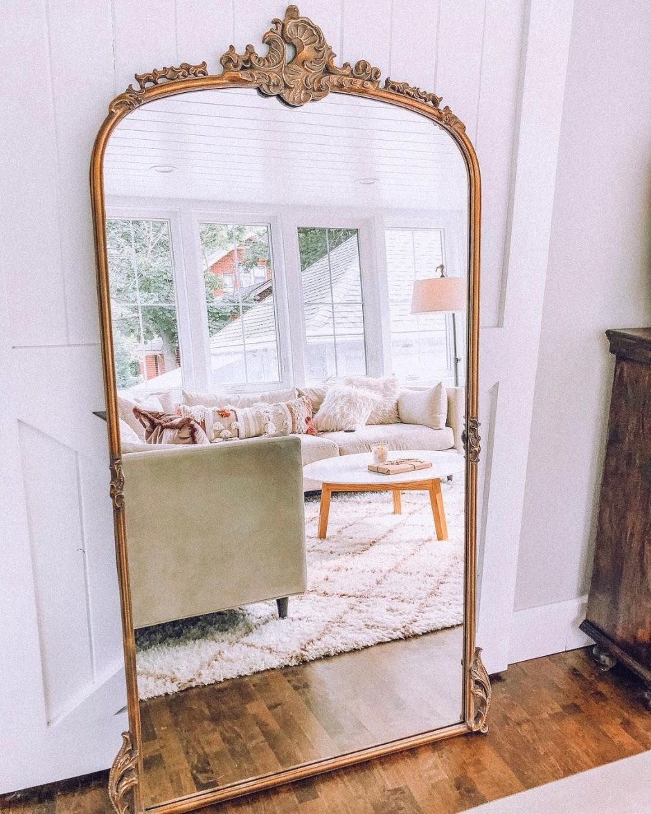 Винтажное трюмо с зеркалом