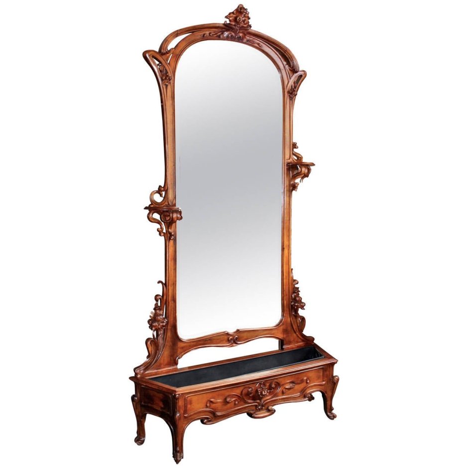 Старинное зеркало сбоку