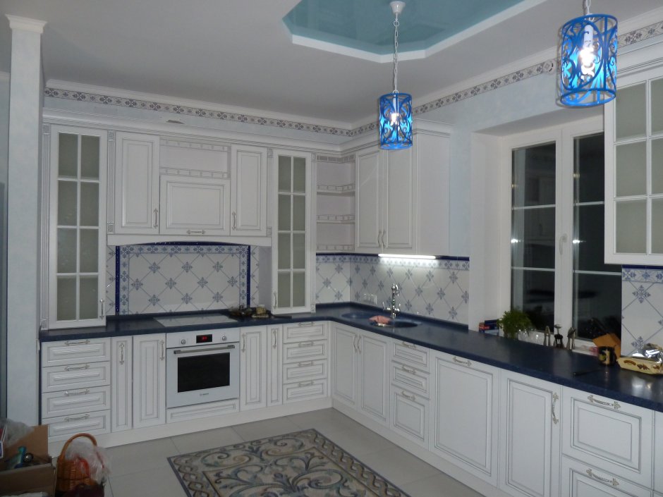 Кухонные гарнитуры в стиле Гжель