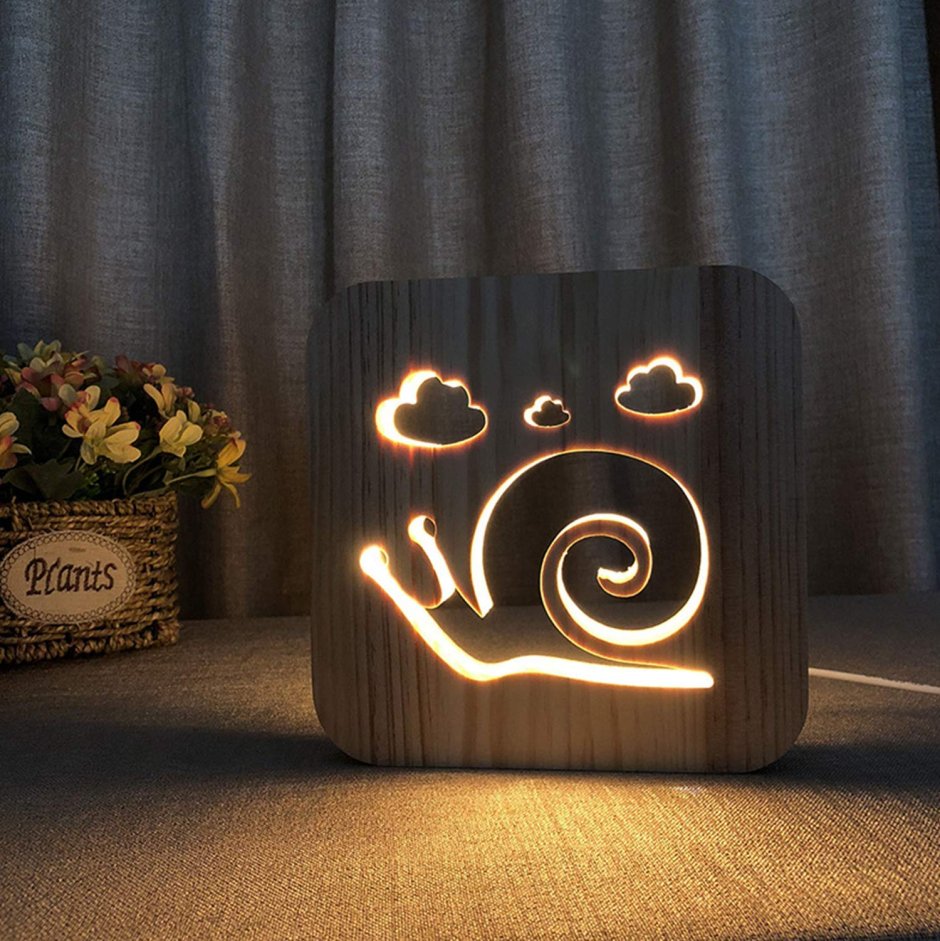 Светильник из дерева