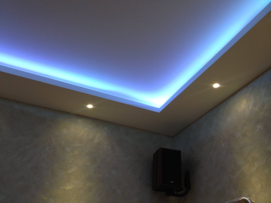 Светодиодная подсветка потолка