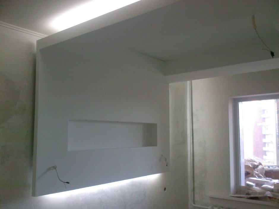 Стена из гипсокартона с подсветкой сзади