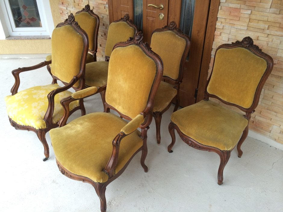 Румынская мебель рококо