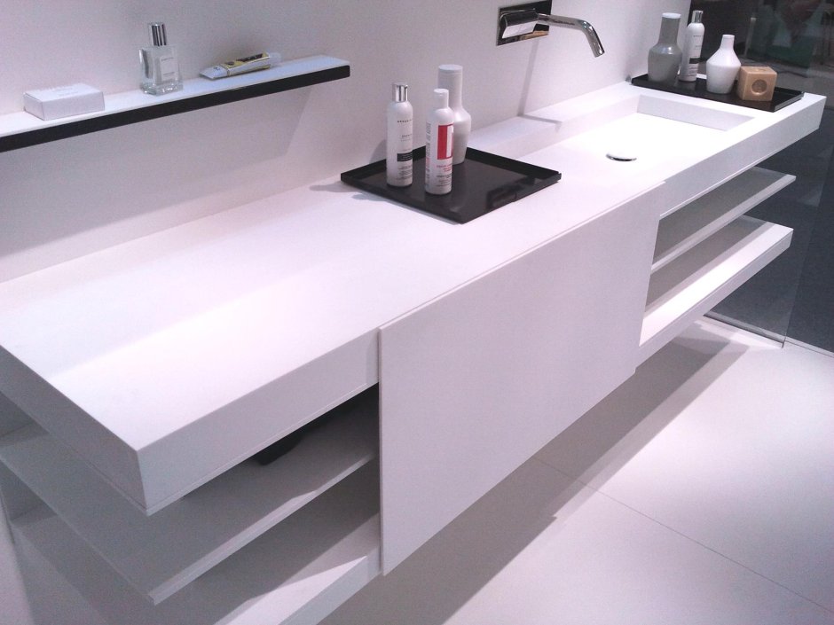 Мебель для ванной из искусственного камня