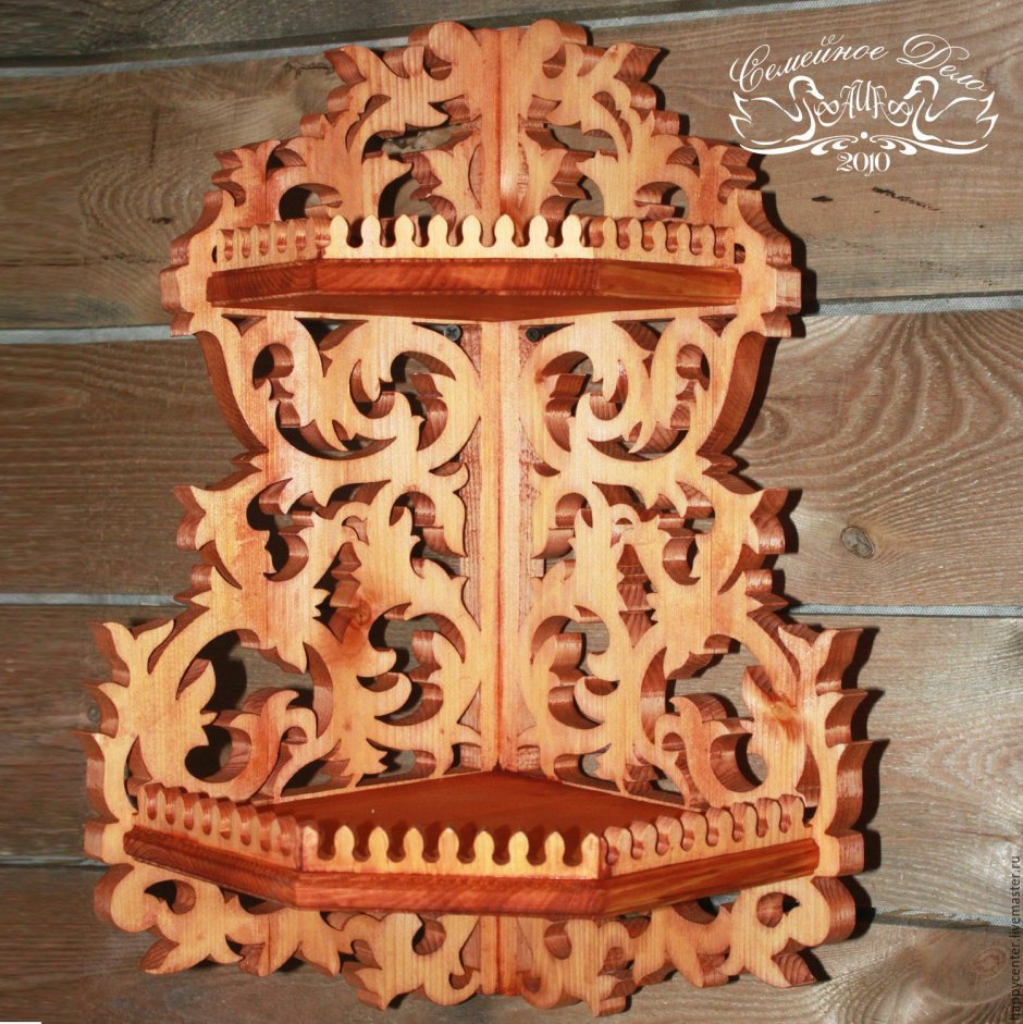 Прорезная пропильная резьба по дереву