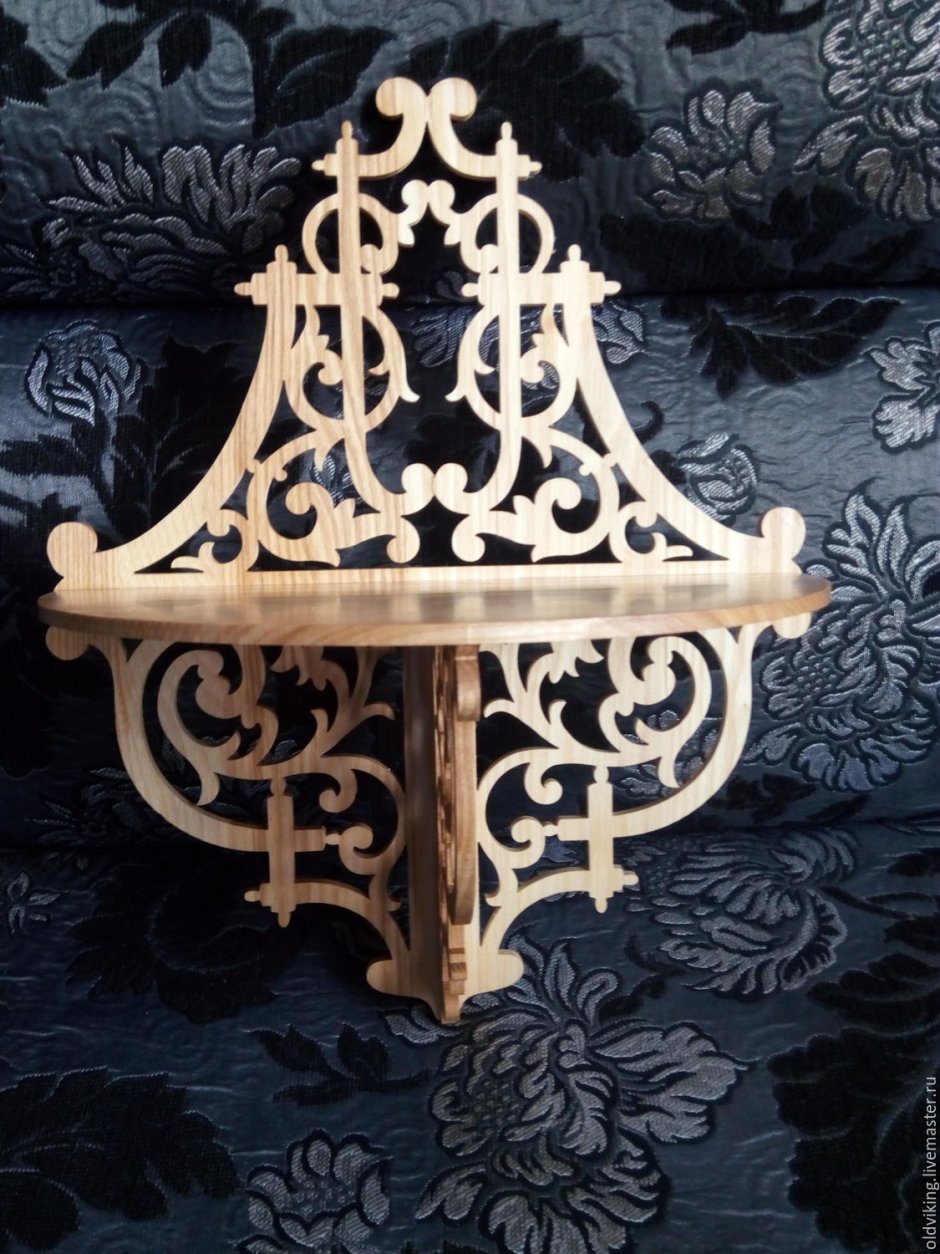 Выпиливание лобзиком полочки