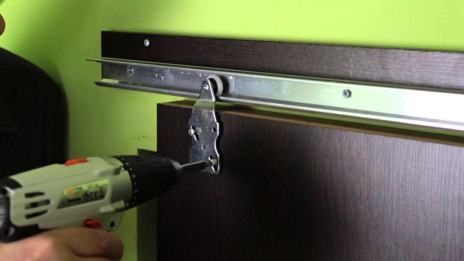 Глухая створка (алюминиевый профиль, стеклопакет 6х12х6 мм)