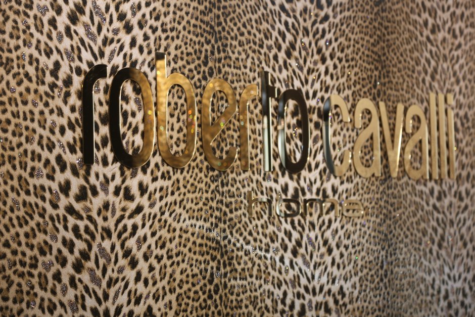 Роберто Кавалли интерьер