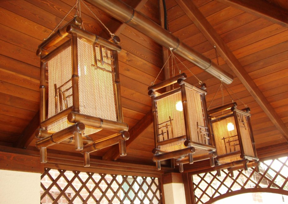 Деревянная люстра