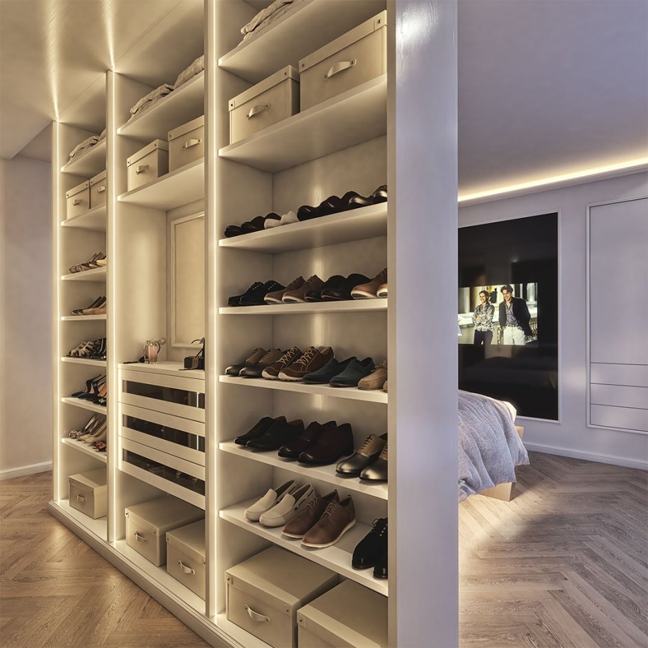 Полки с торца шкафа