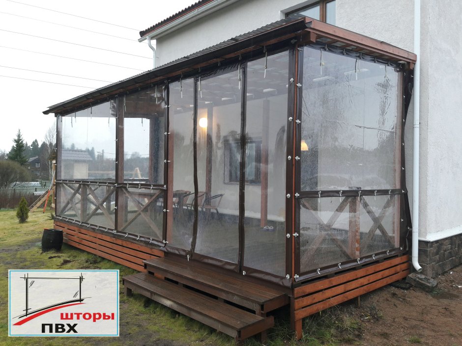 Мягкие окна из ПВХ для беседок и террас в Леруа