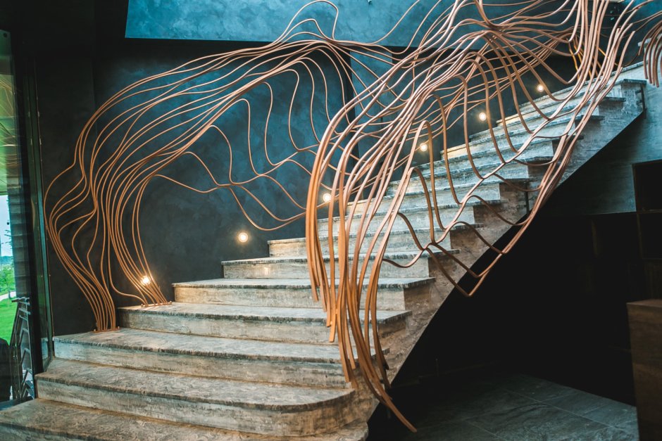 Одномаршевая бетонная лестница