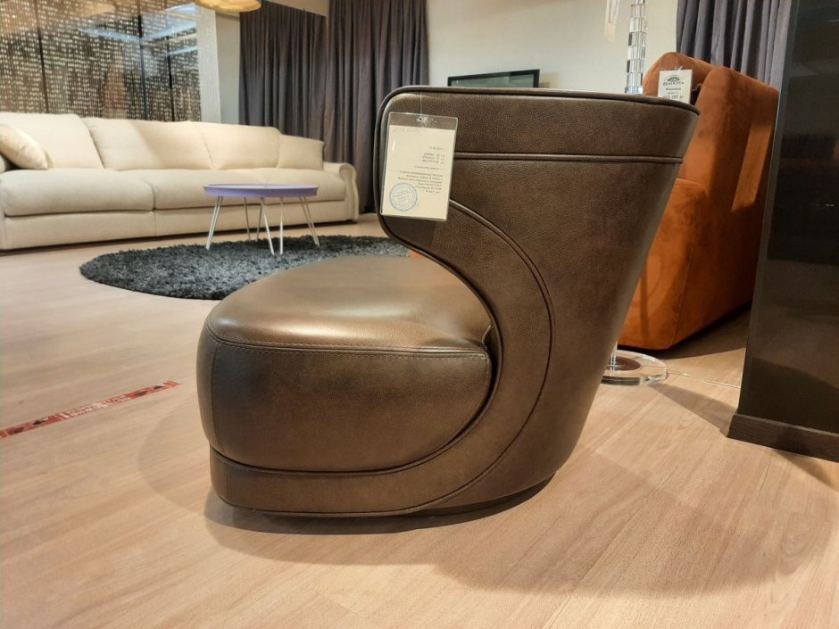 Диван Эндрю Альберт Штейн