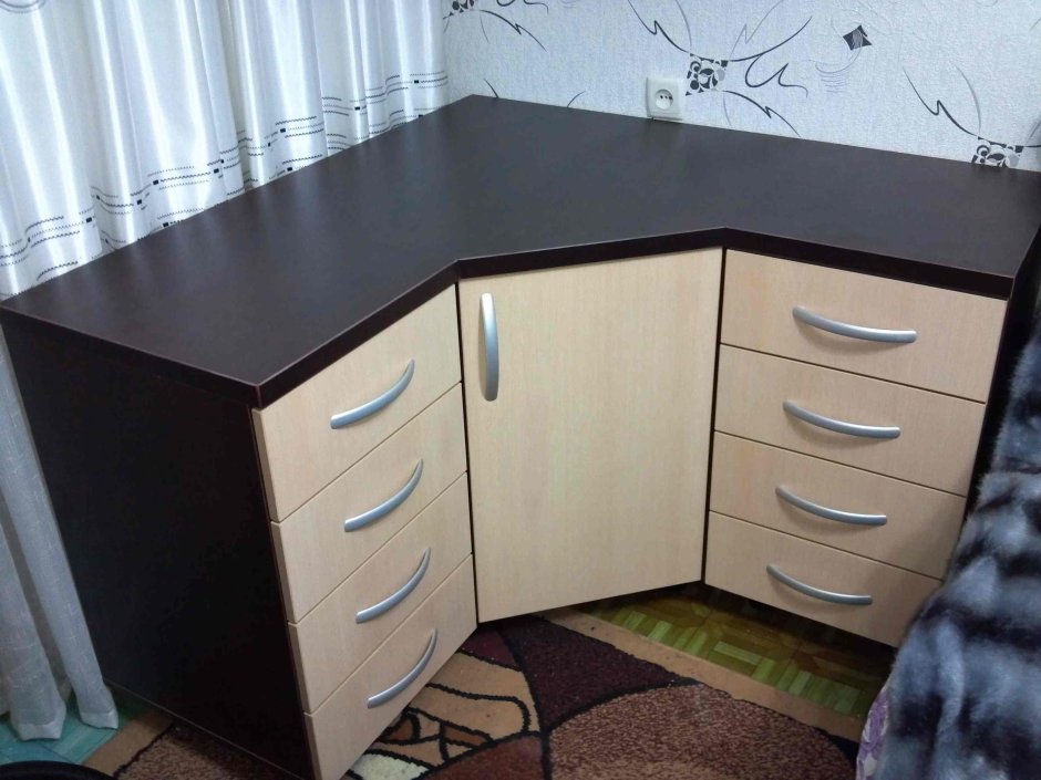 Угловой комод под телевизор