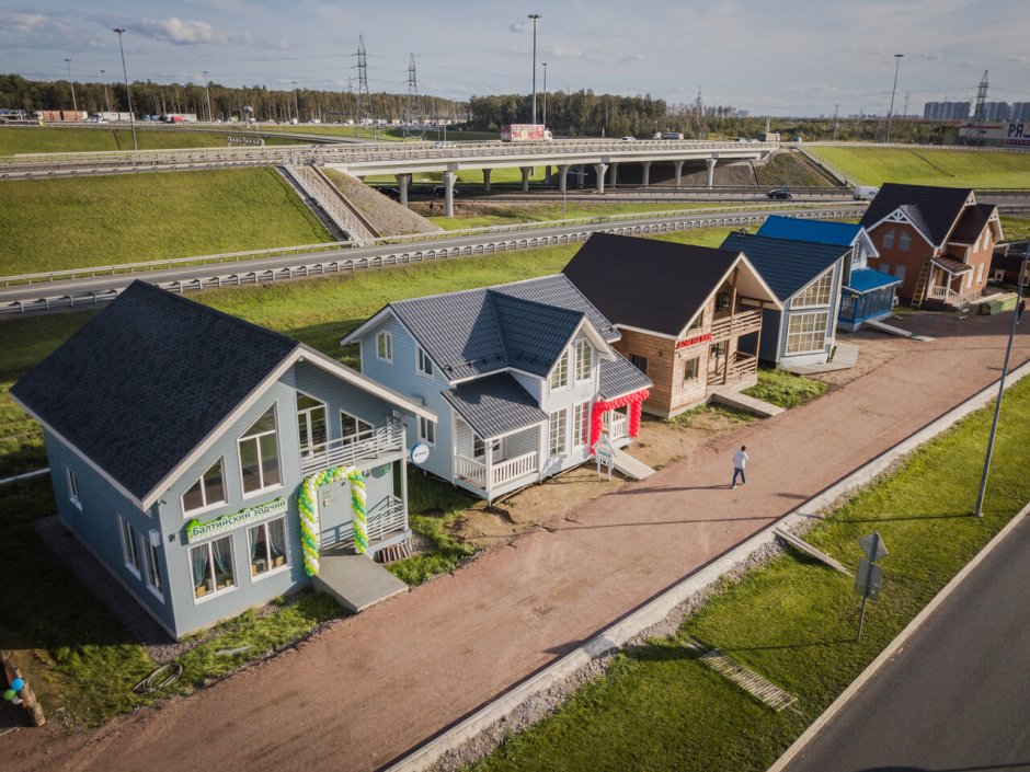 Выставка домов мега Дыбенко