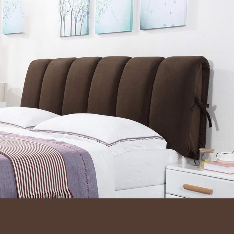 Подушка на спинку кровати