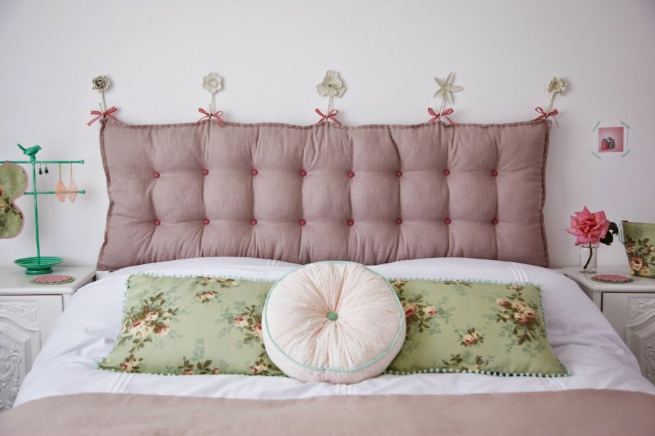 Кровать икеа с мягким изголовьем