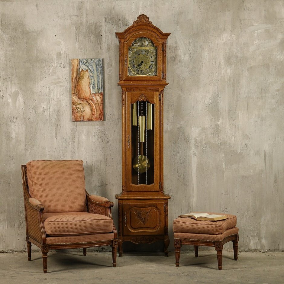 Tempus fugit часы напольные