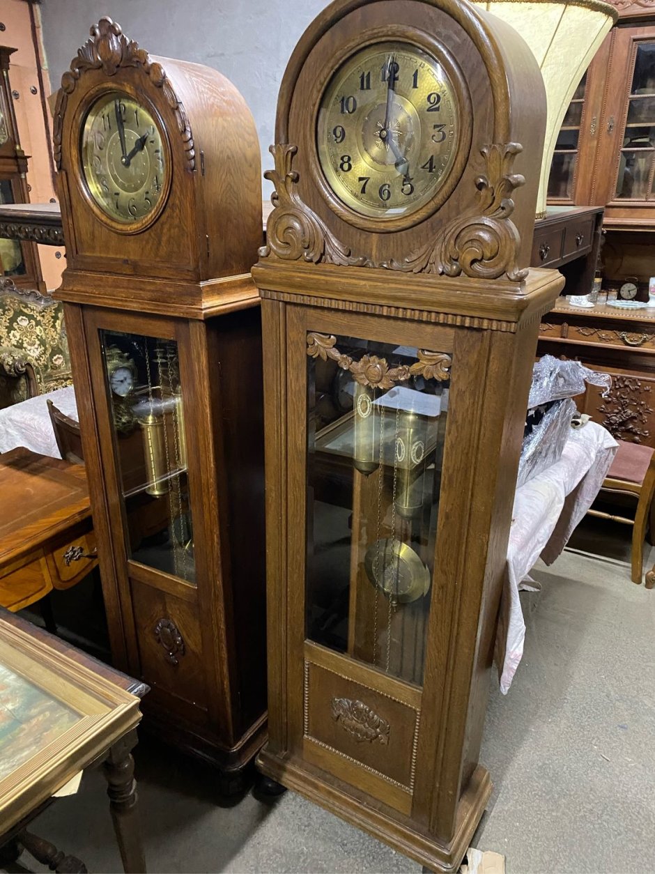 Маятниковые часы 17 века