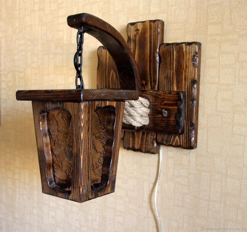 Деревянная люстра