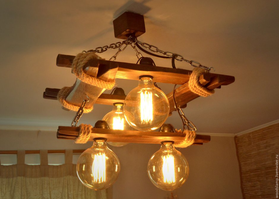 Деревянная люстра