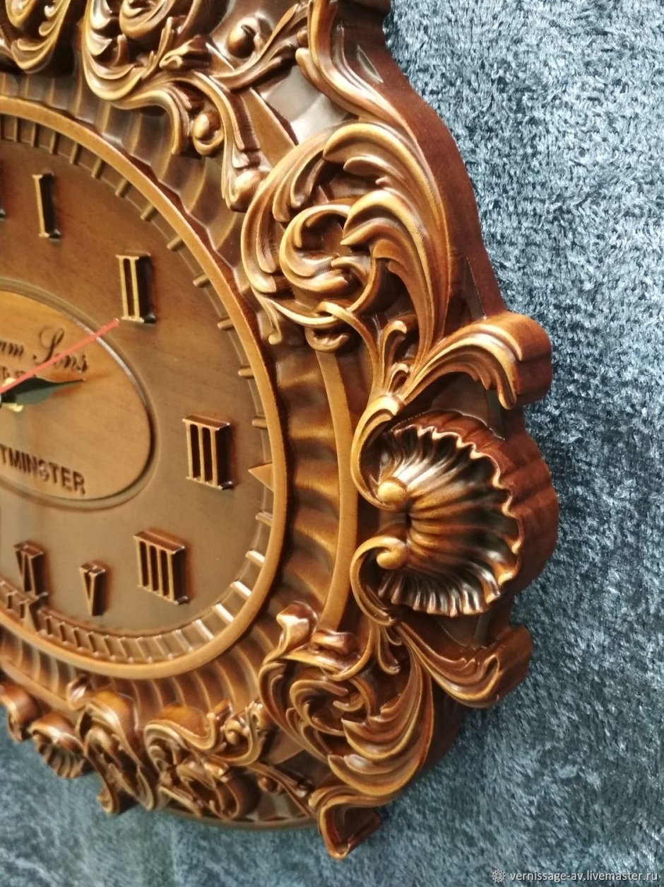 Часы из дерева